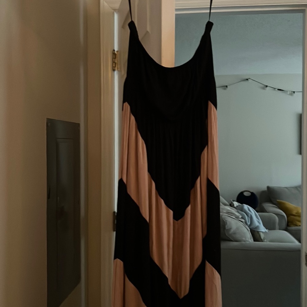 Strapless dress